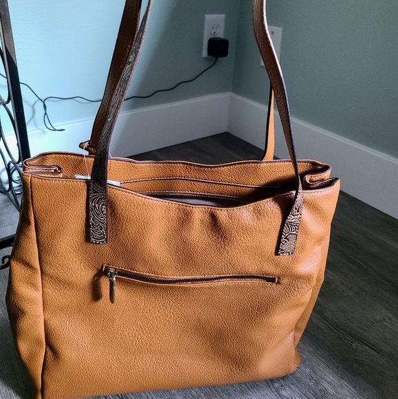 NWT Darcy Marks London Vegan Leather Cognac Shoulder Purse - Picture 3 of 16